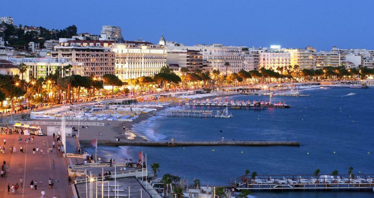 90 Rue Meynadier Cannes Exterior foto